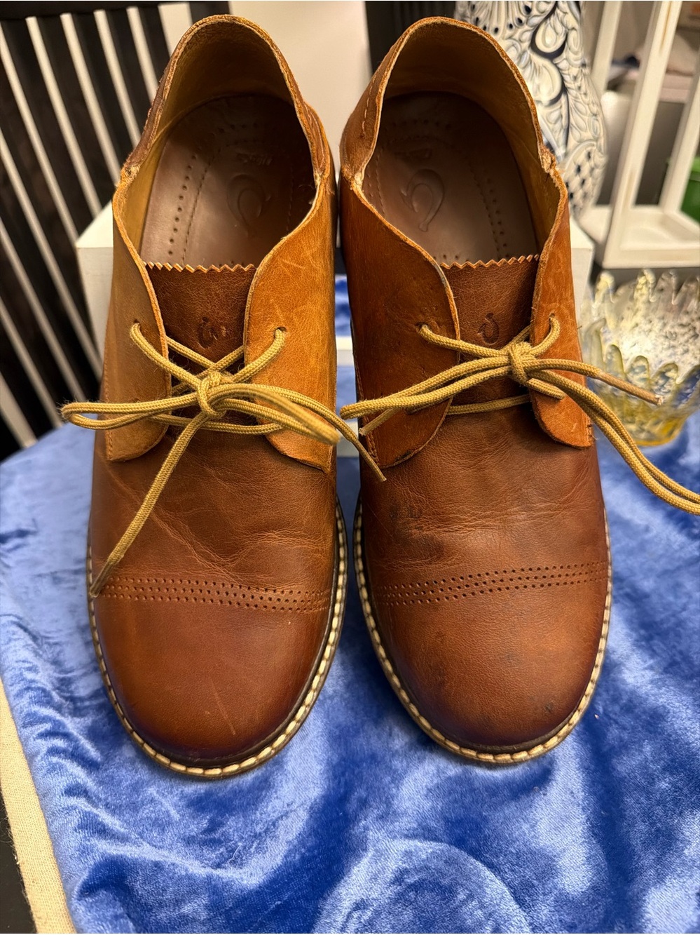 OluKai Walino Brown Leather Oxford with Tan Laces